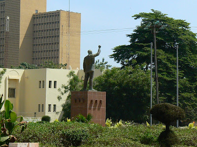 Imagini Mali: statuie Patrice Lumumba
