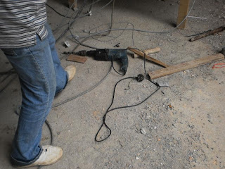 Electrical Installation Wiring Pictures: Temporary electrical cabling