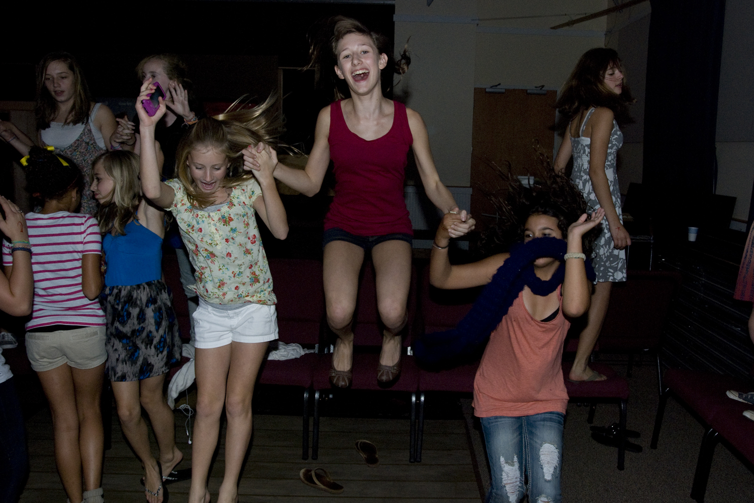 Tandem Friends School 6th Grade News: Middle School Dance - October 15