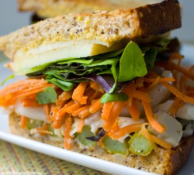 [veggie-stack-sandwich-400-4.jpg]