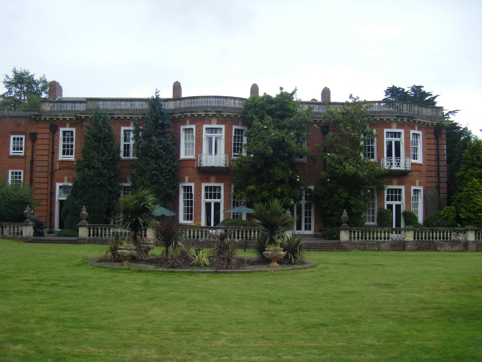 Mission to Lars Bystock Court