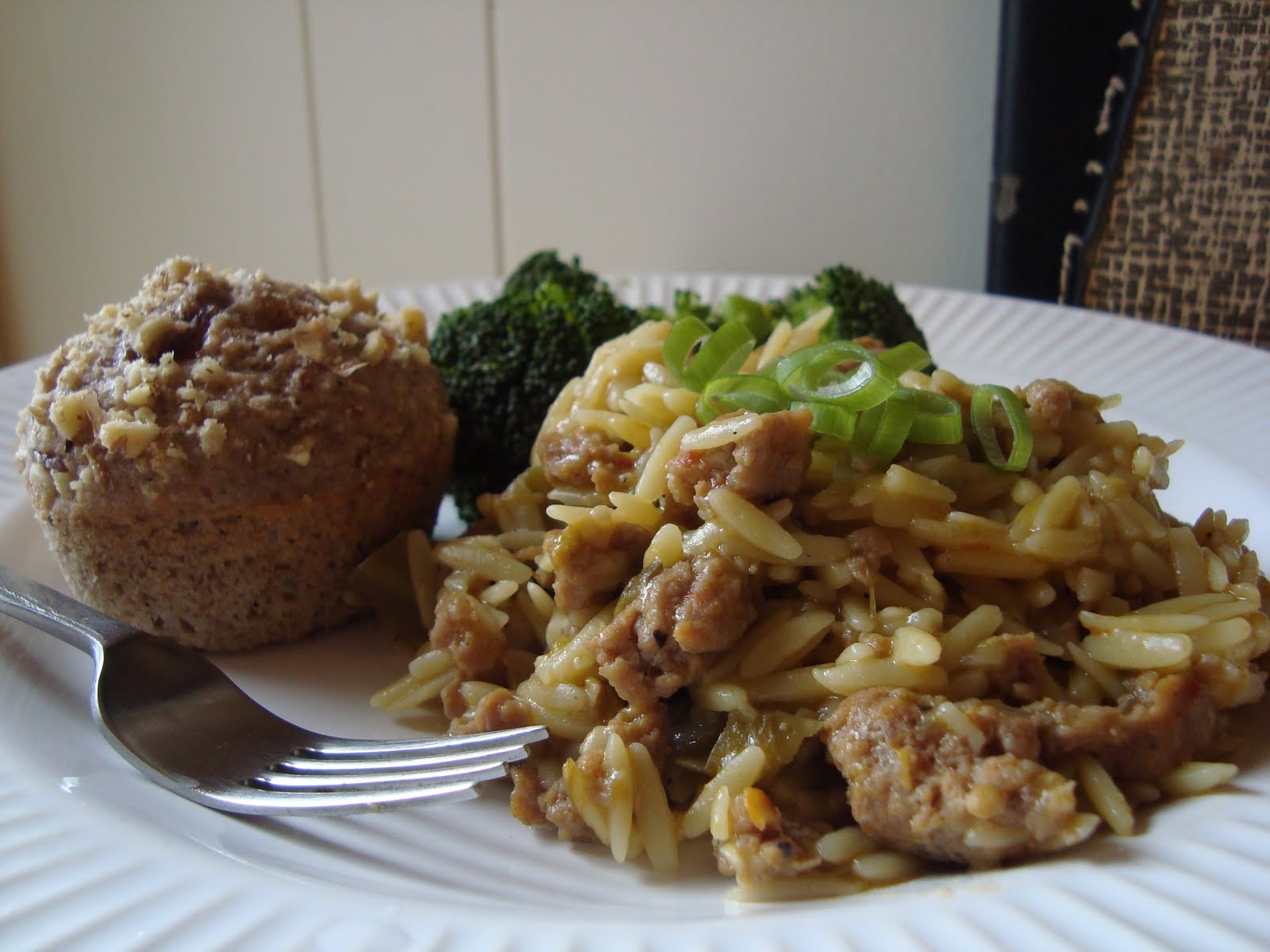 EAt iT uP Asparagus and Turkey Sausage Orzo