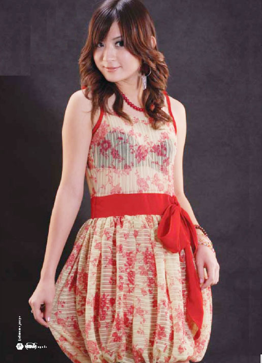 [Wutt_Hmone_Shwe_Yee_15.jpg]