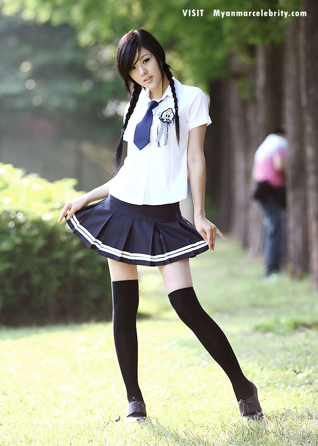 [Hwang-Mi-Hee-School-Girl-Style-Four-5.jpg]