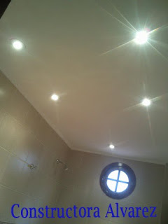 Constructora Alvarez: Techo De Baño