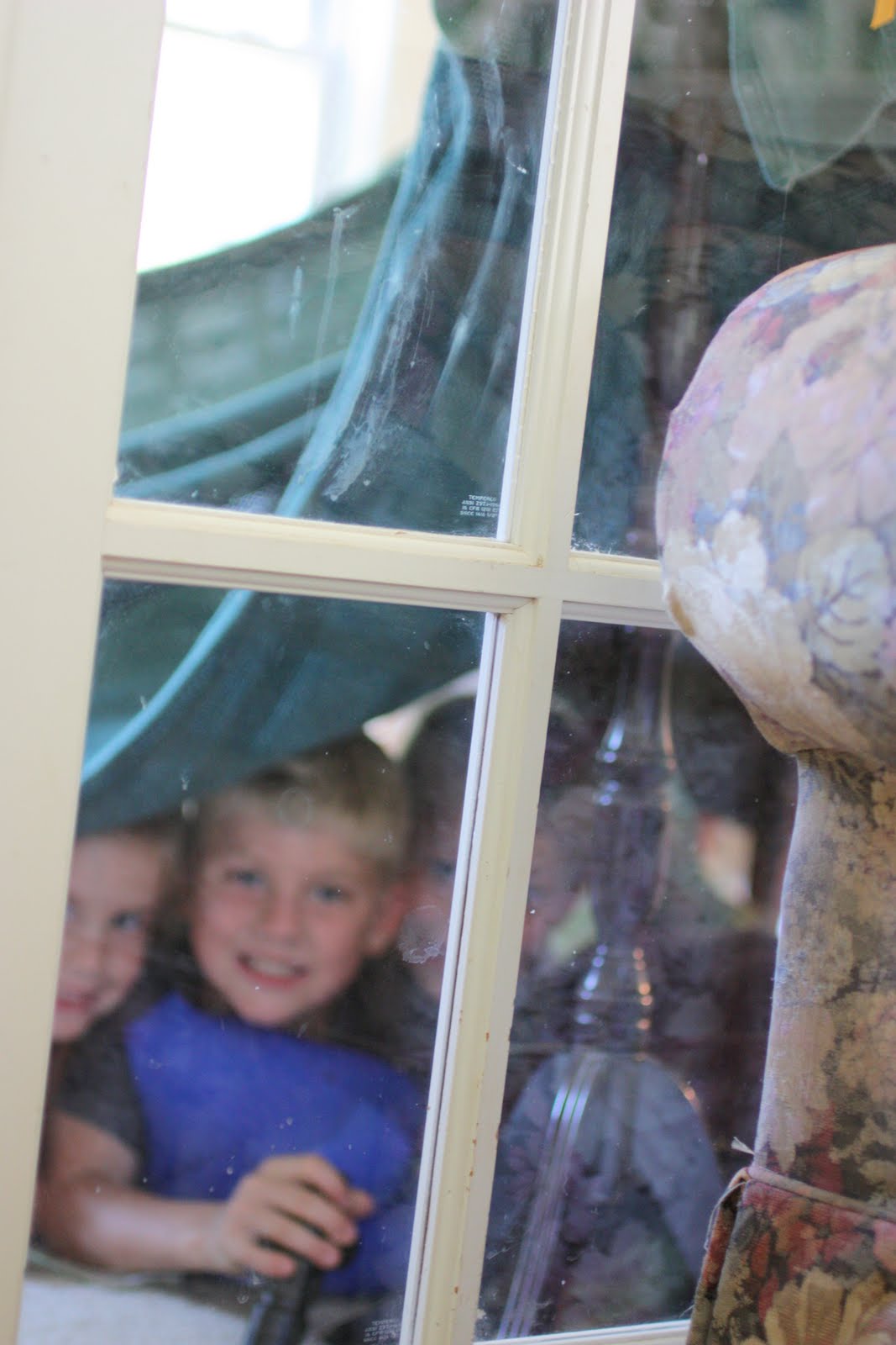 [building+forts.JPG]