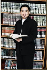 DR.H.Muhammad Syafii Antonio,MSc.