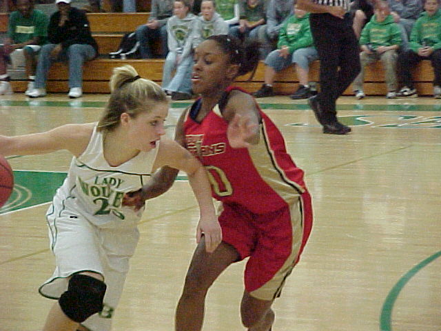 Briana Jordan defenses Buford