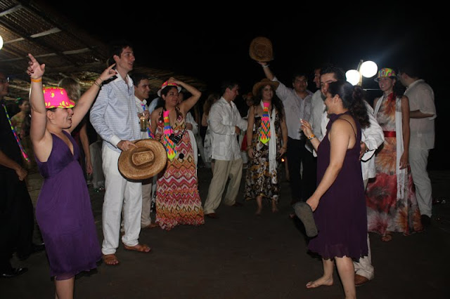 boda en playa, beach wedding, Oaxaca, México, Bodas Huatulco, Wedding Planner boda en playa, beach wedding, Oaxaca, México, Bodas Huatulco, Wedding Planner