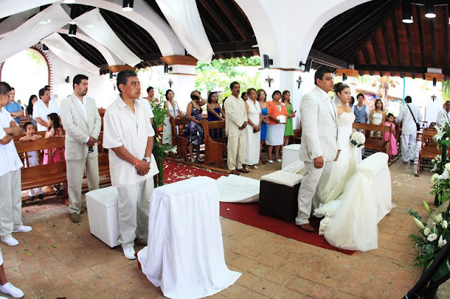 boda en playa, beach wedding, Oaxaca, México, Bodas Huatulco, Wedding Planner boda en playa, beach wedding, Oaxaca, México, Bodas Huatulco, Wedding Planner