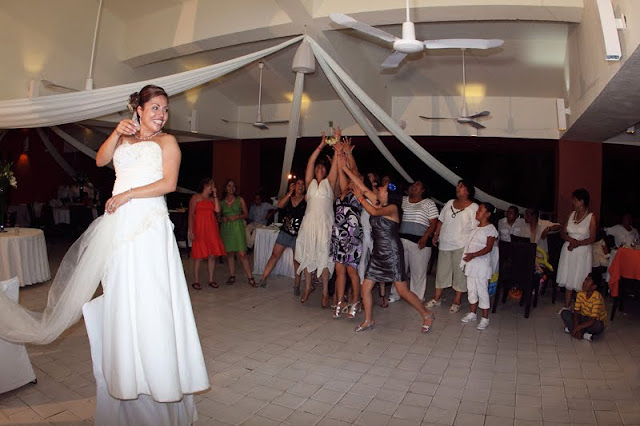 boda en playa, beach wedding, Oaxaca, México, Bodas Huatulco, Wedding Planner boda en playa, beach wedding, Oaxaca, México, Bodas Huatulco, Wedding Planner