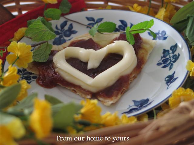 [PizzaSweetHeart+025+(Small).jpg]