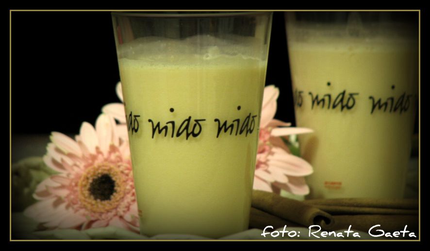 [lassiRenataGeleiaRosas.jpg]