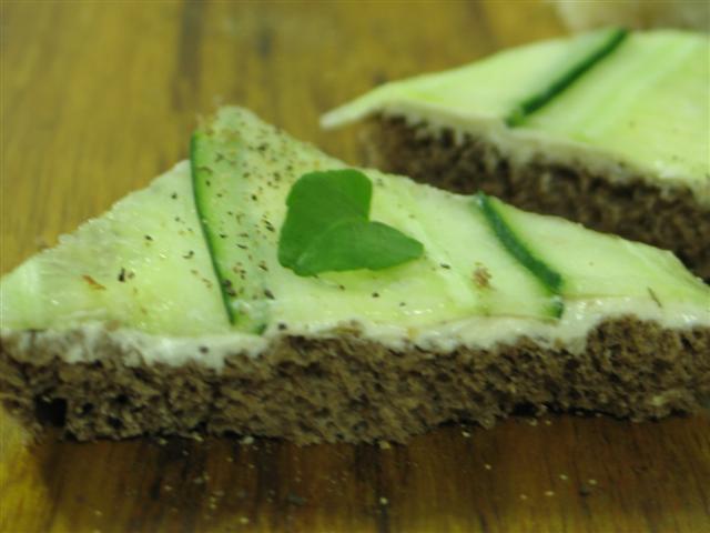 [CucumberSandwich+027+(Small).jpg]