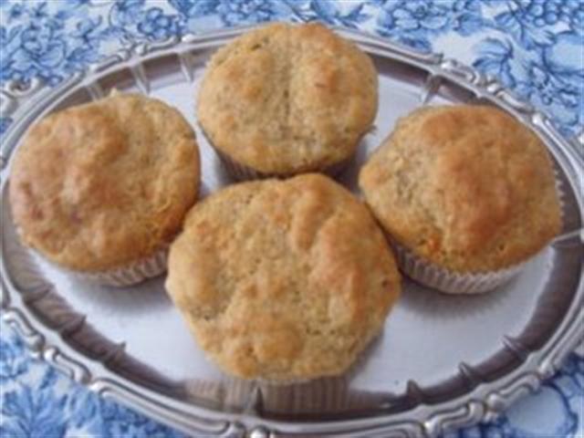 [SS100465LeticiaCozinhaMagia+(Small).JPG]