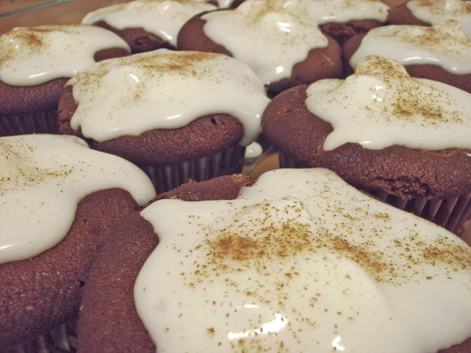 [best-hot-cocoa-cupcakes.jpg]