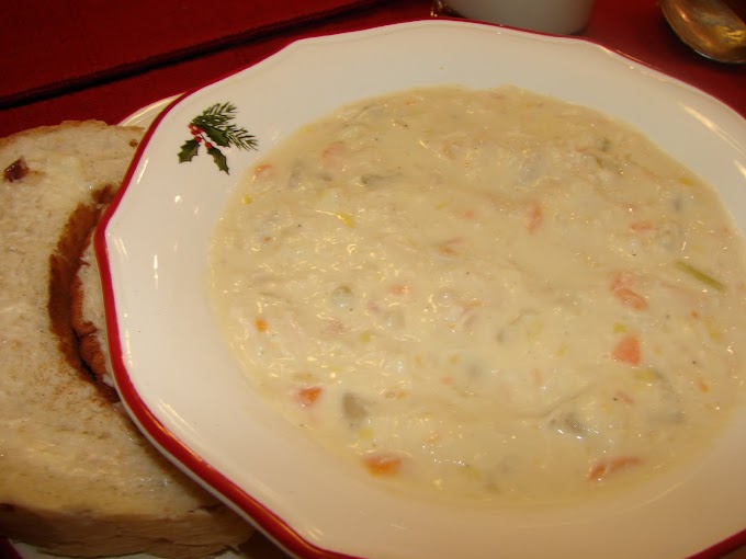Cheesy Chicken and Vegetable Soup