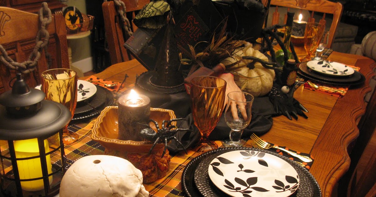 They Call Me Jammi: Halloween Witches Table - Tablescape Thursday