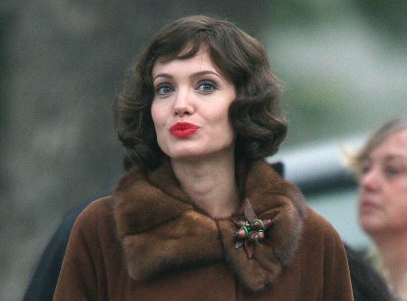[angelina-jolie-changeling1.jpg]
