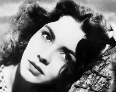 [jennifer_jones____004.jpg]