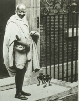 மஹாத்மாவின் அரிய புகைப்படங்கள் (1869 1948) 14 மஹாத்மாவின் அரிய புகைப்படங்கள் (1869 1948)