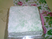 PANDAN LAYER CAKE