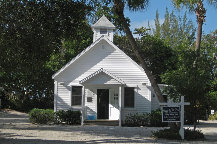 [023-Chapel-by-the-Sea-2-6-1.jpg]