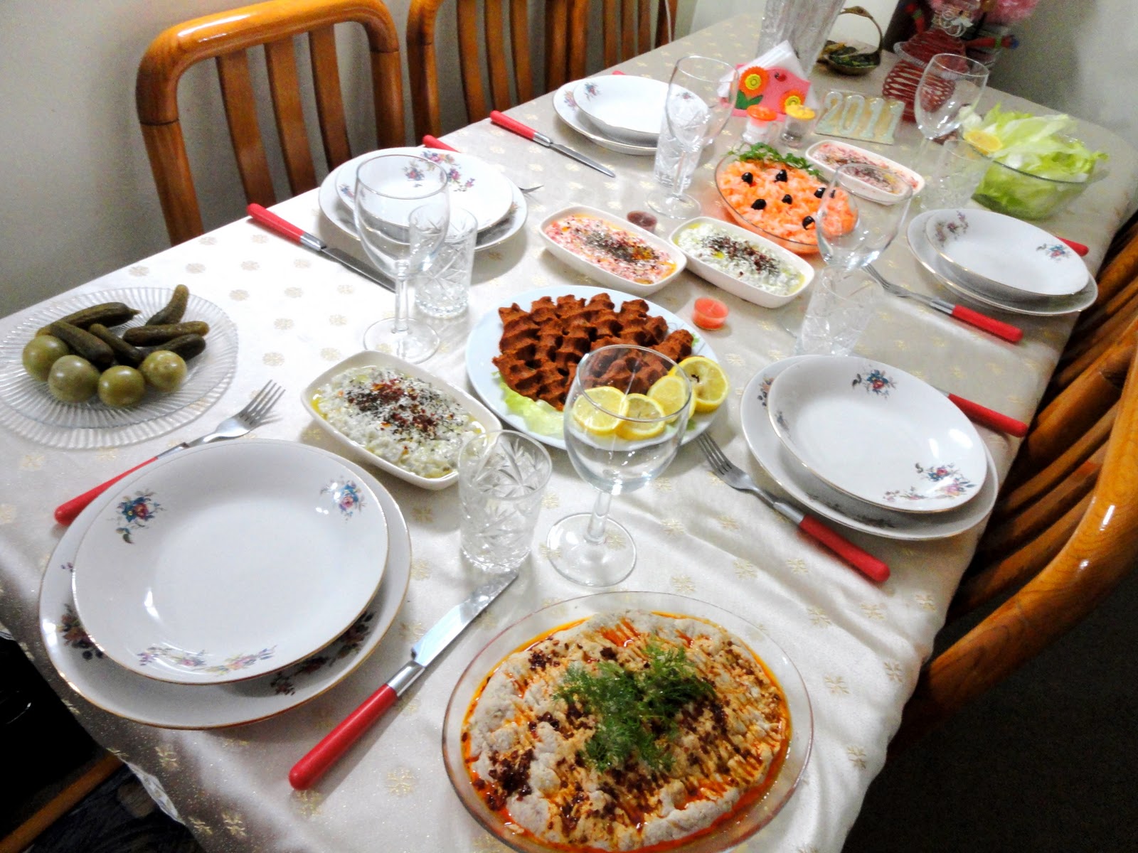 Sihirli Eller, iksirli Yemekler&hellip;: Yılbaşı Sofrası ~ 2011 ~ ♣♦♣♥♠