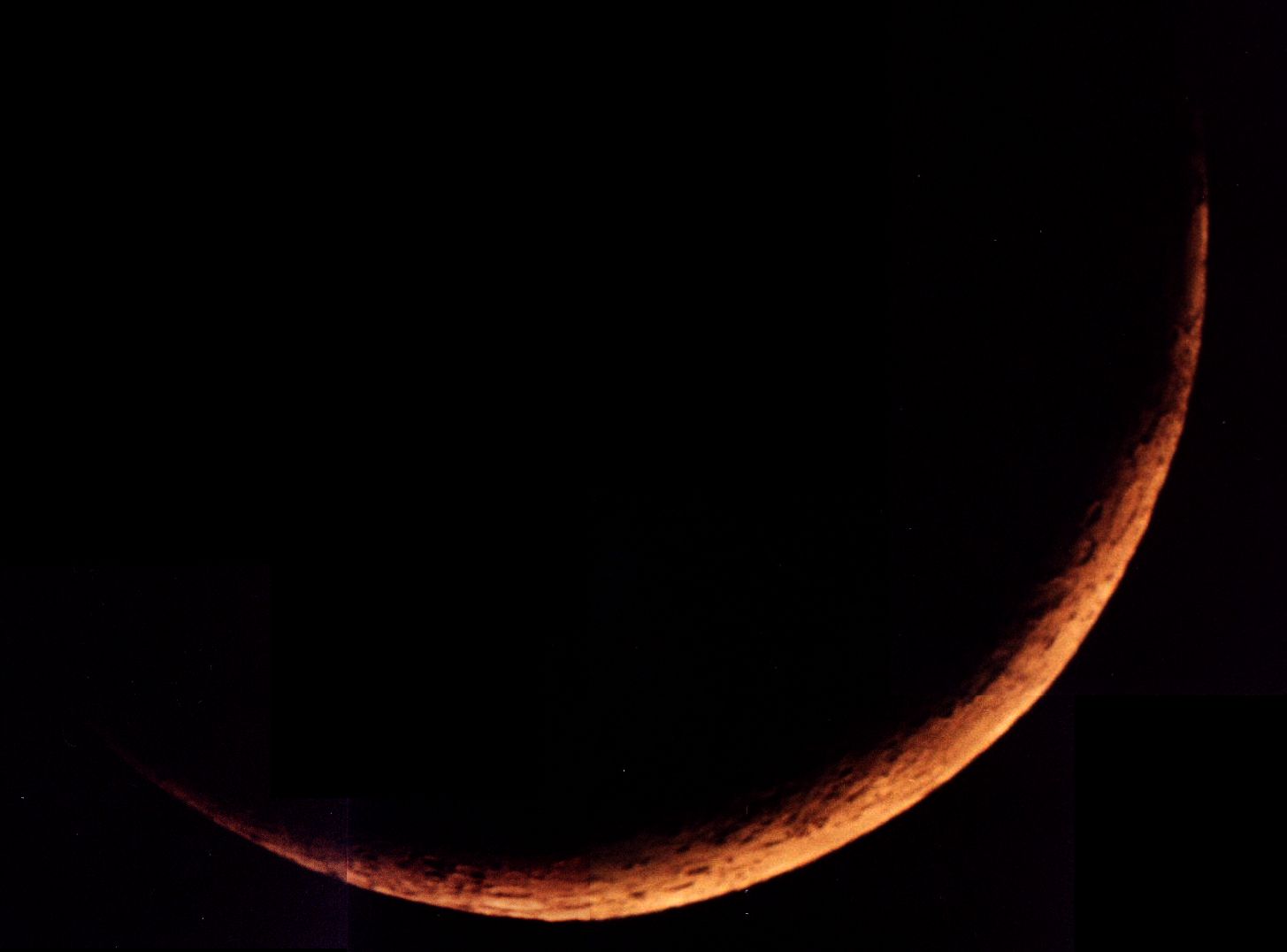 [Lua-mosaico-fev2004.jpg]