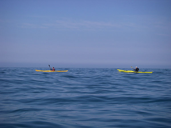 [crossing-skomer-to-skokholm.jpg]