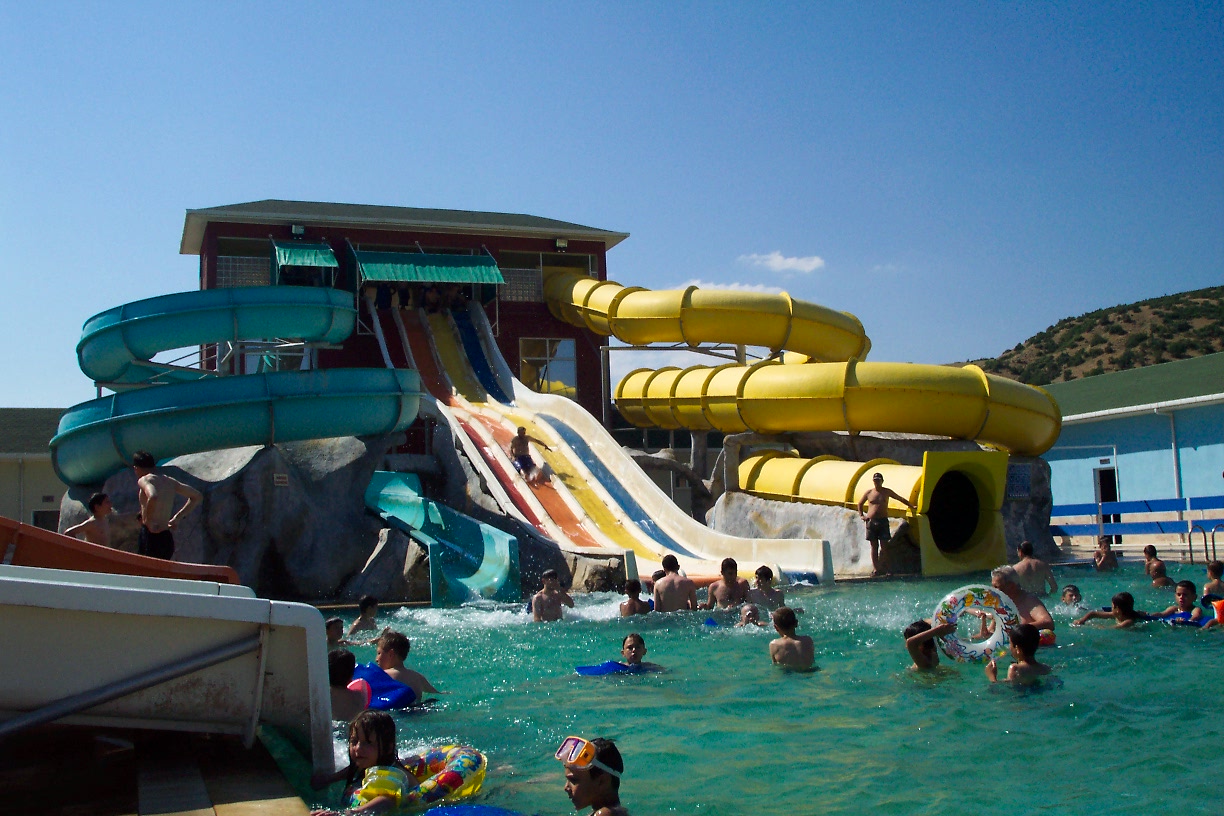 [Eynal_Termal_Aquapark.jpg]