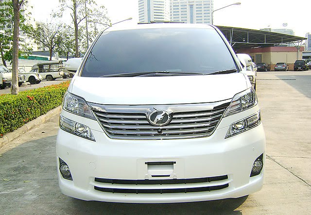 Toyota vellfire 2010