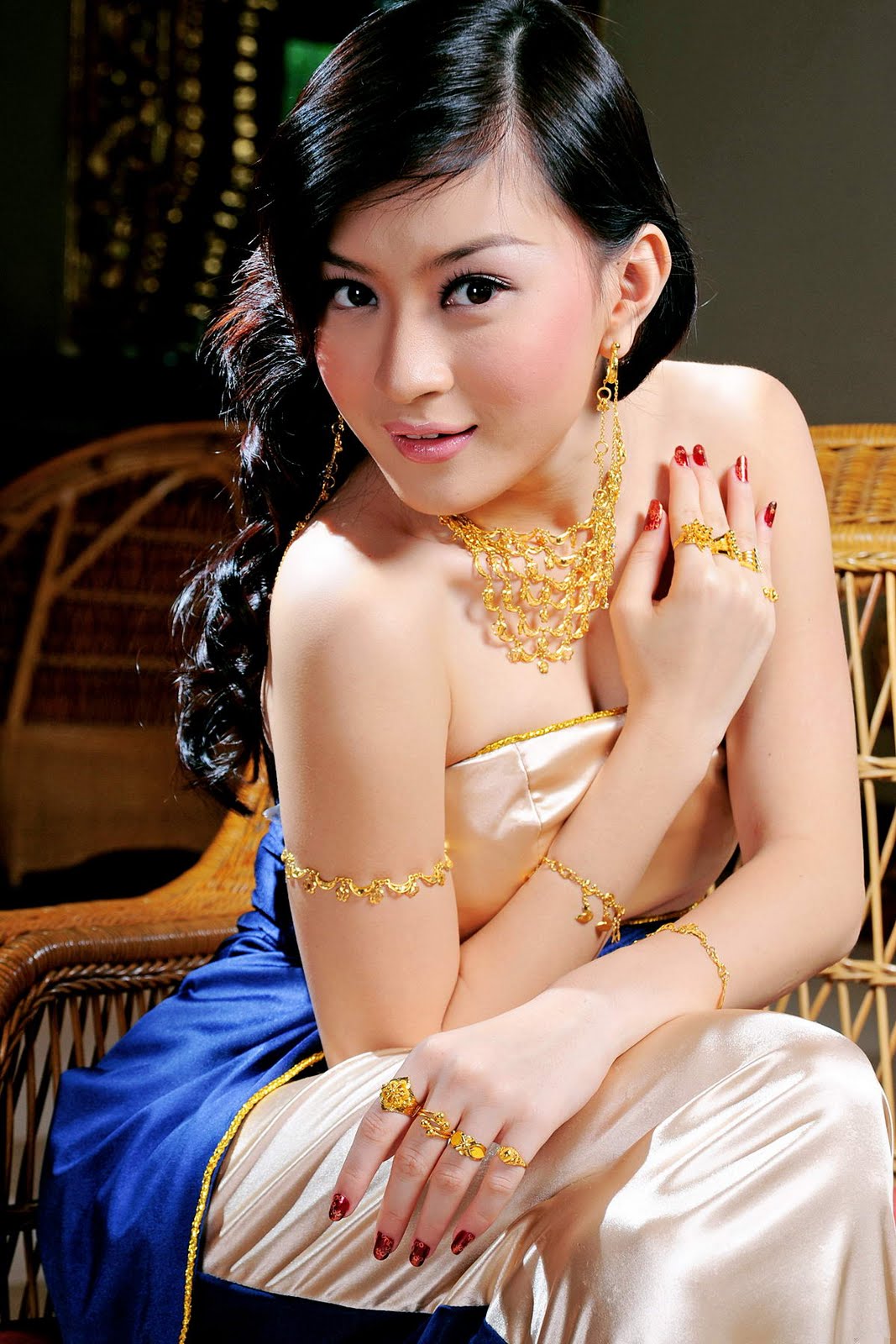Myanmar Sexy Girls Myanmar Celebrities Vs Jewelry