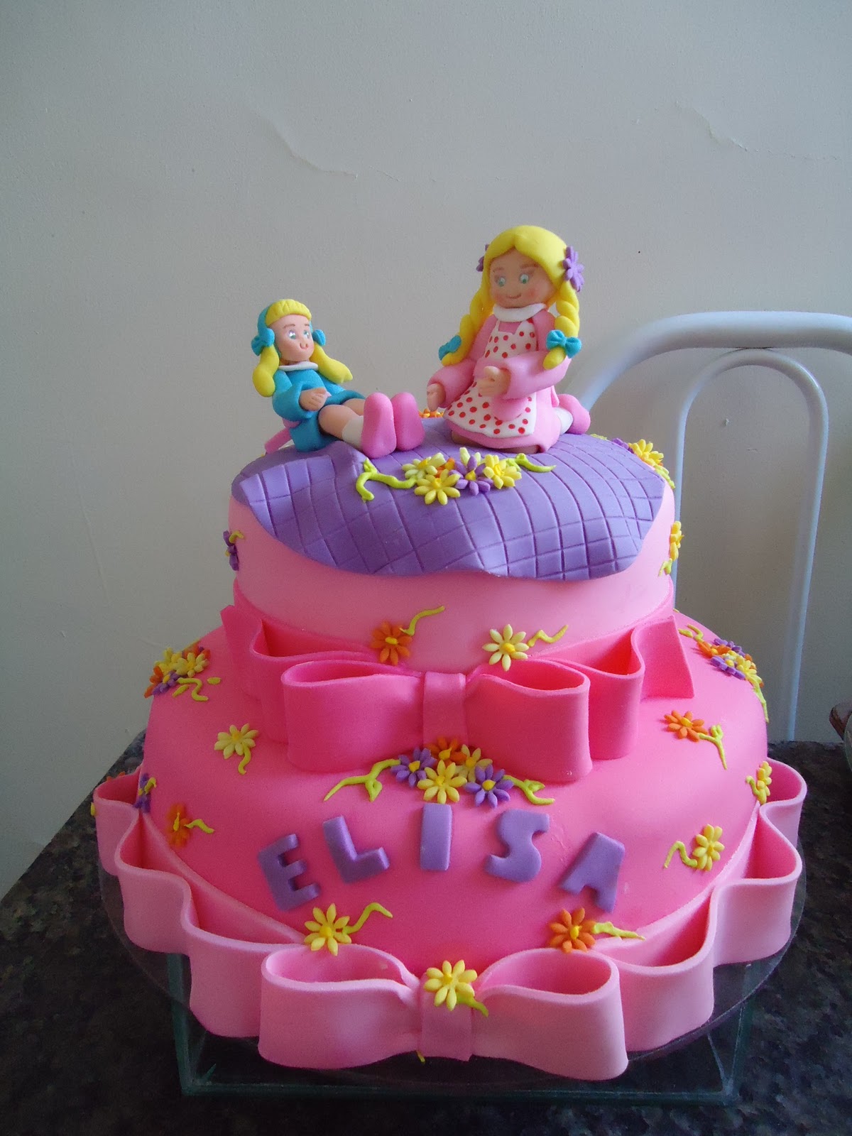Mema Bolos Decorados: Bolo Bonecas
