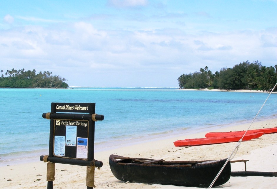 [338-RAROTONGA-MURIBEACH.JPG]