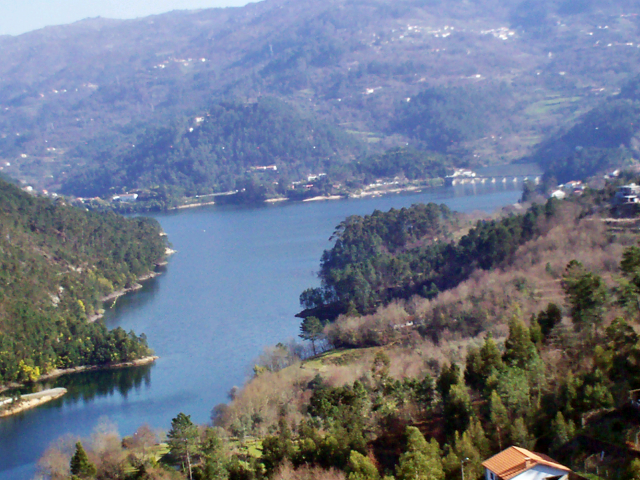 Barragem da Caniçada - Rio Cávado