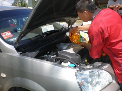 Cooking Oil (Palm Oil Based) as Engine Lubricant Oil 