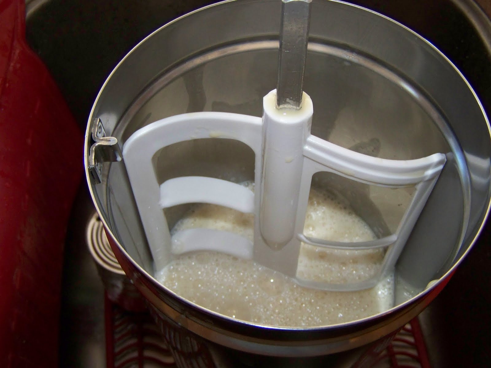 Honey, Bread, and Oil Ice Cream the OldFashioned Way