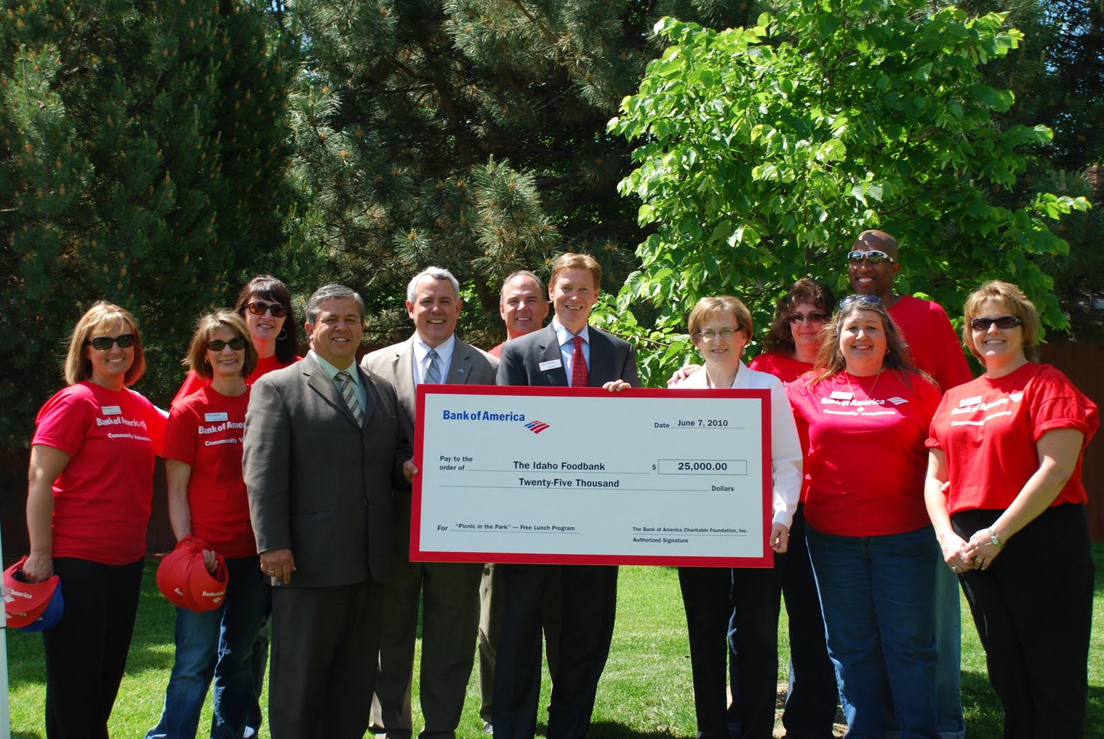 Idaho Education News Superintendent Luna helps kick off Idaho Foodbank’s Summer Food Program