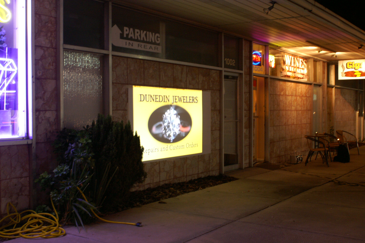 Impact Digital Sings Inc. Wines on Broadway Digital Signage Projection
