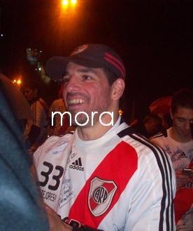 [lo+amoooooo3.JPG]
