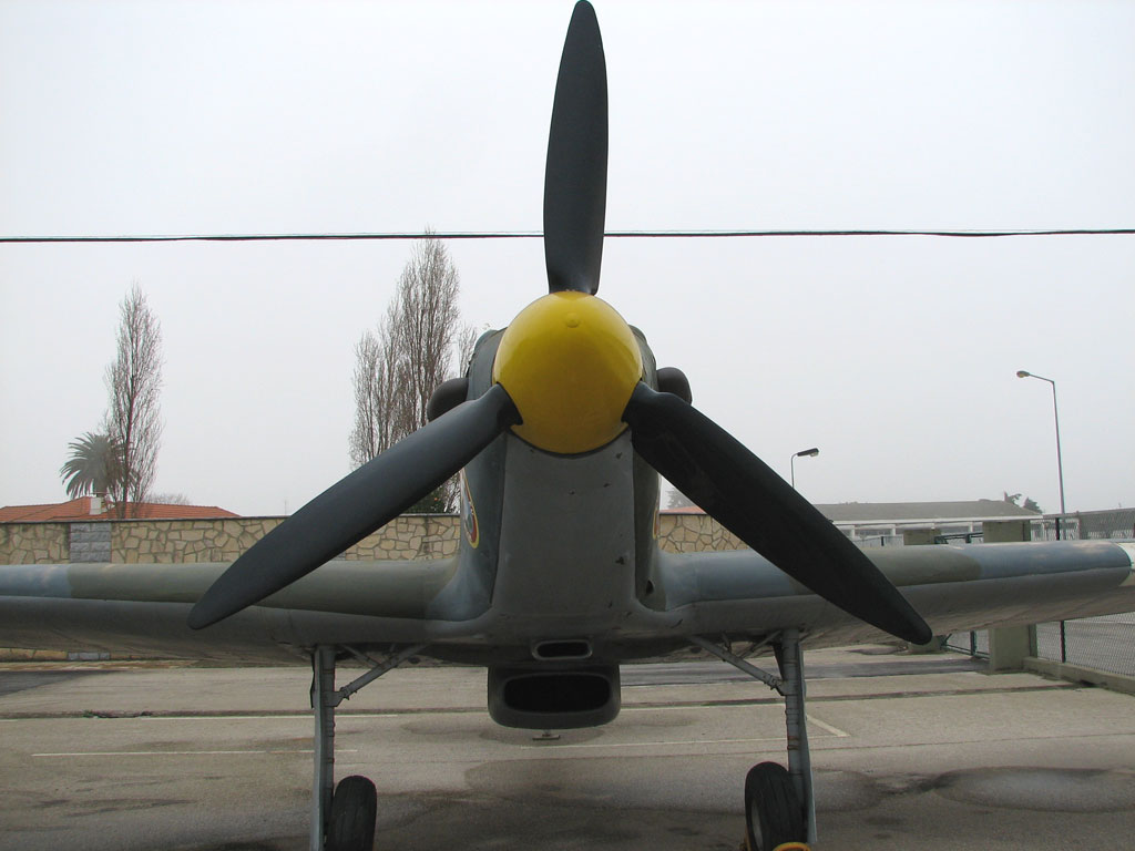 [Hurricane-IIC-3.jpg]