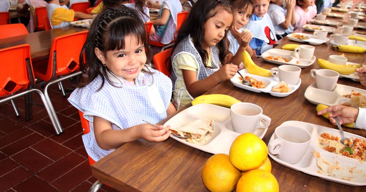 Comunicación Social del Gobierno de Jalisco: Entrega DIF Jalisco casi 33  millones de raciones de desayunos escolares durante el último año