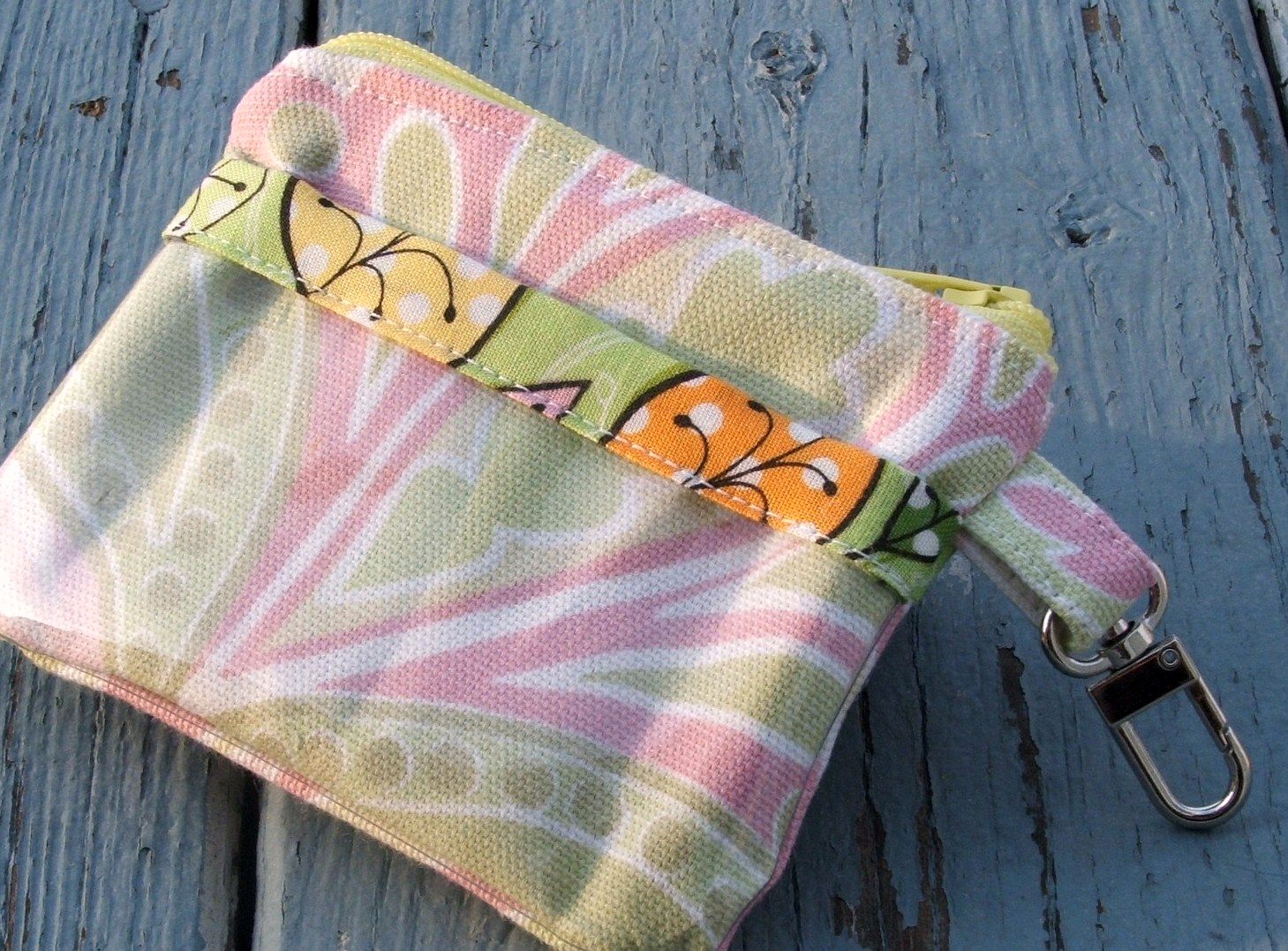 modest creations by michelle: a binder and two kinds of pouches