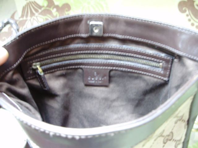 .: gucci sling bag original item (sold out)