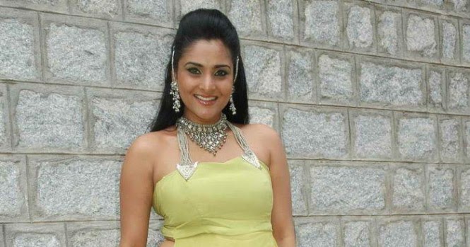 Indian Celebrity Sexy Girls Ramya Kannada Actress Hot Stills And Photos