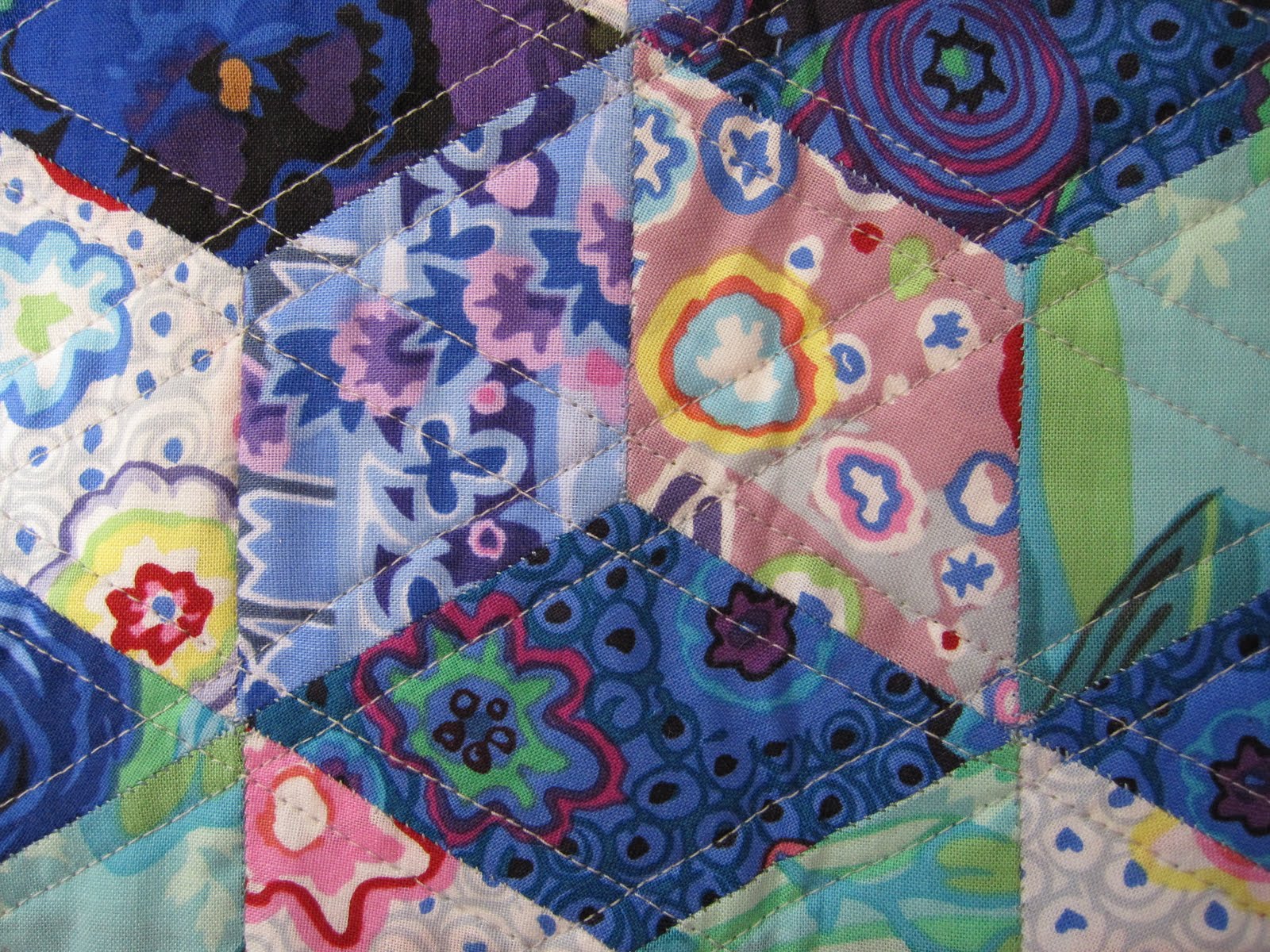 KitBik Quilts Pram quilt completed