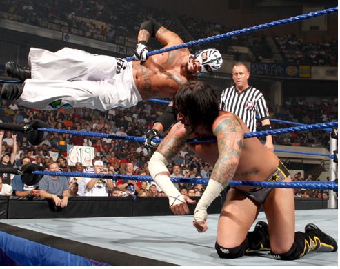 Cm Punk vs Rey Mysterio