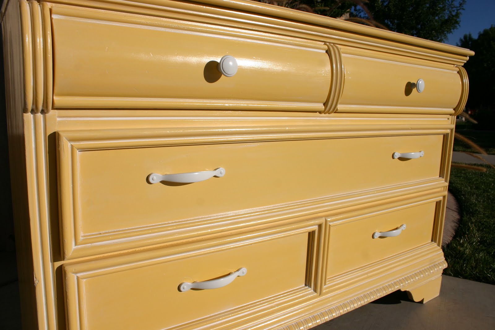Doubletake Decor Yellow Dresser