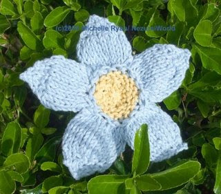 Free knitting patterns: knitted flower pattern